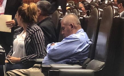 Se justifica diputado que duerme en las sesiones; “es una cuestión fisiológica”, dice