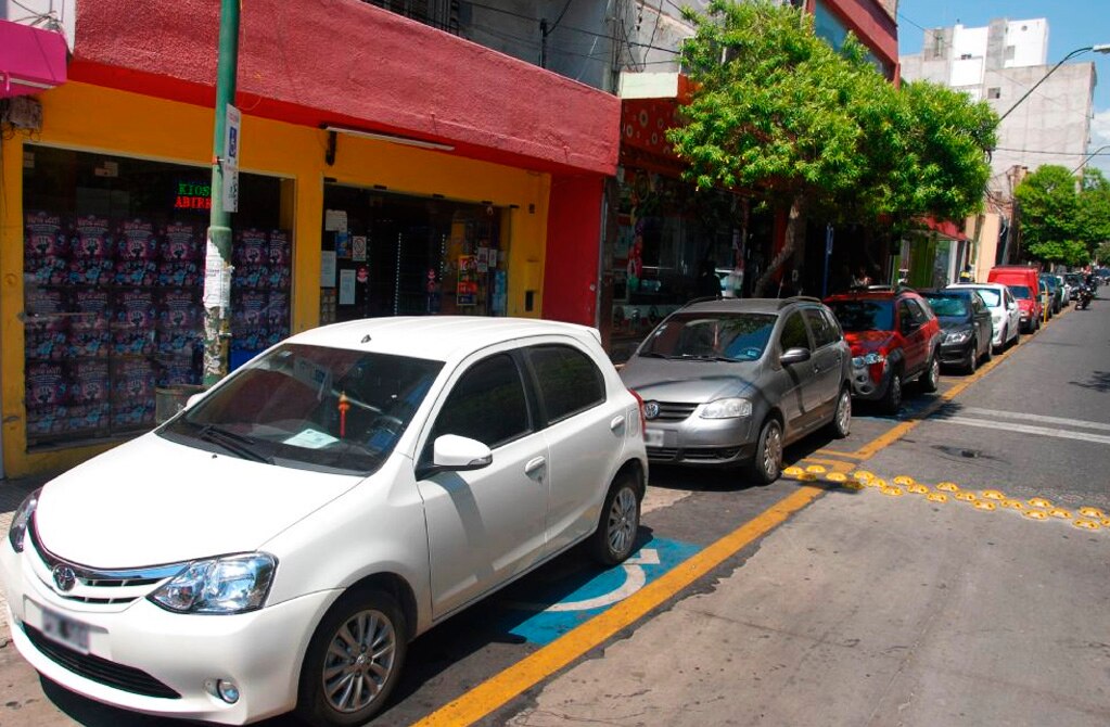 Sin respeto a señaléticas para discapacitados