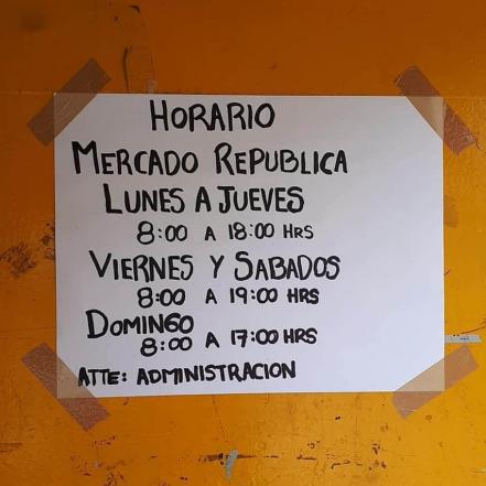 Tras regreso a semáforo rojo, mercados del Centro de SLP endurecen medidas sanitarias