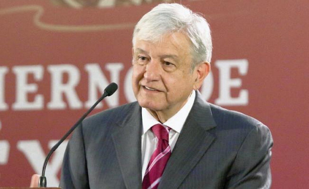 Andrés Manuel López Obrador renunció al seguro de gastos médicos mayores, de separación individualizado y al apoyo para adquisición de vehículo. LUCÍA GODÍNEZ. EL UNIVERSAL