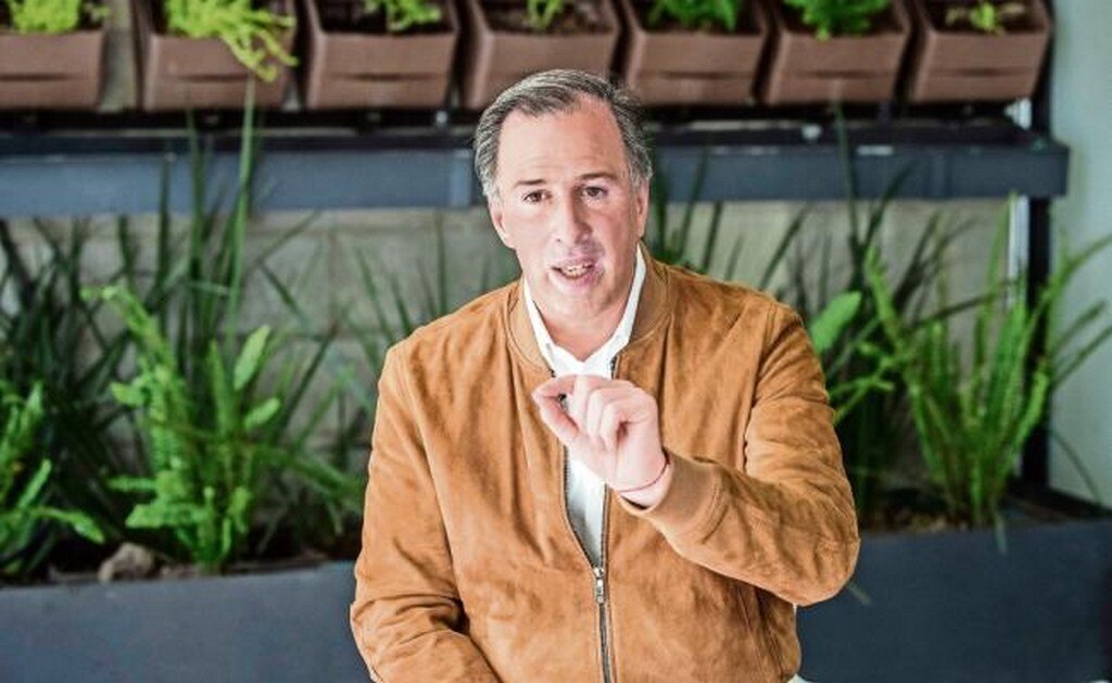 Pide Meade obedecer la Carta Magna y tolerar a minorías