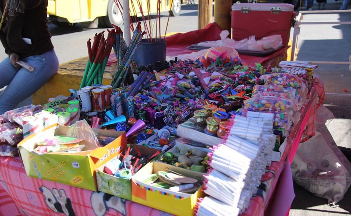 Piden a familias de la capital de SLP evitar uso de pirotecnia en fiestas de fin de año