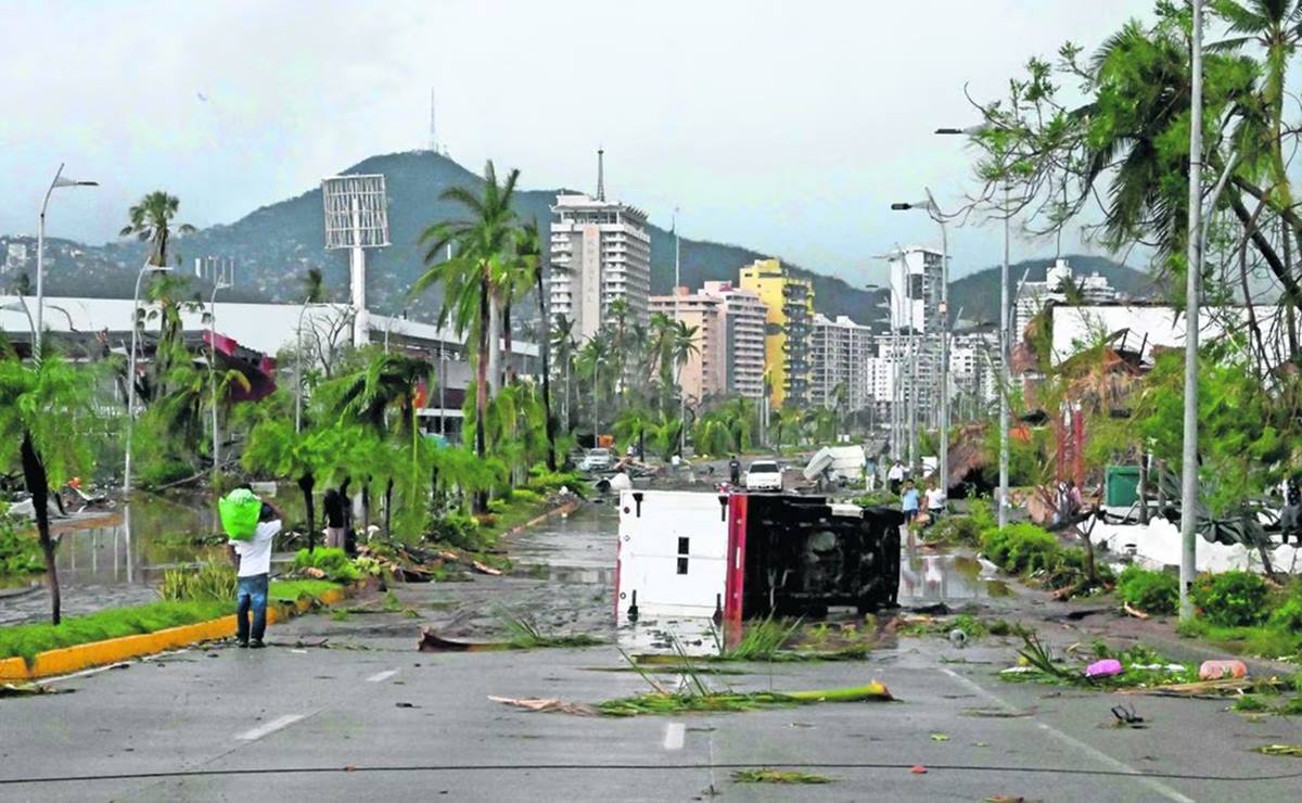 “Quienes perdieron la vida fue por los efectos del huracán”, dice AMLO. Foto: EL UNIVERSAL