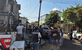 Menor mata a balazos a dos maestras en prepa de Lázaro Cárdenas, Michoacán; al parecer no lo dejaron entrar por llegar tarde