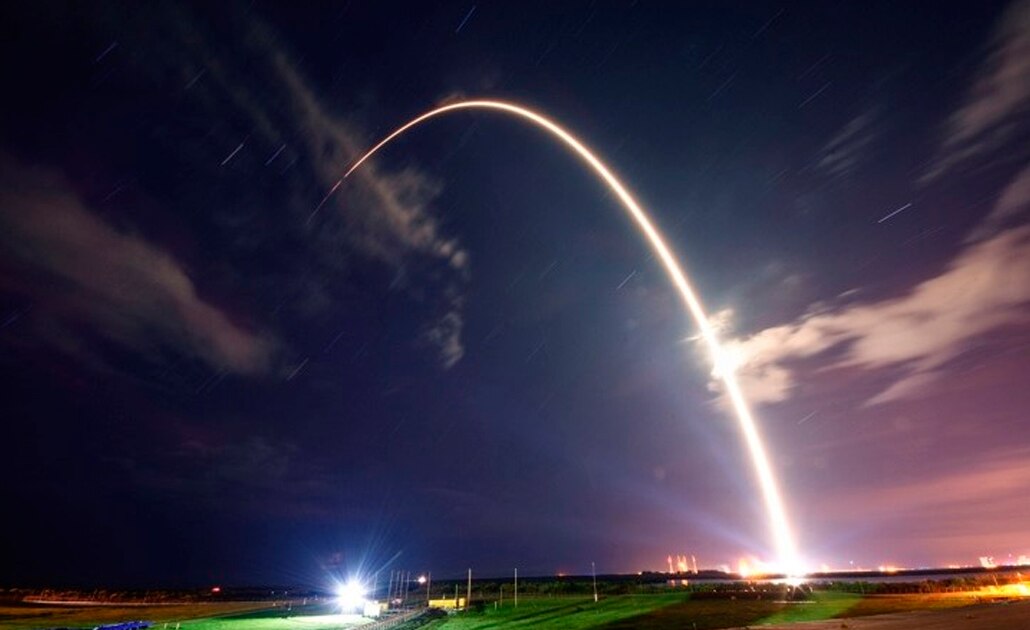 SpaceX ya tiene al primer turista que viajará a la Luna