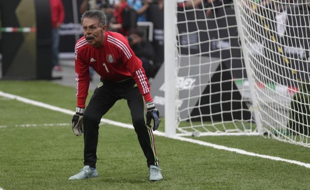  Larios desató la polémica por Top de porteros mexicanos