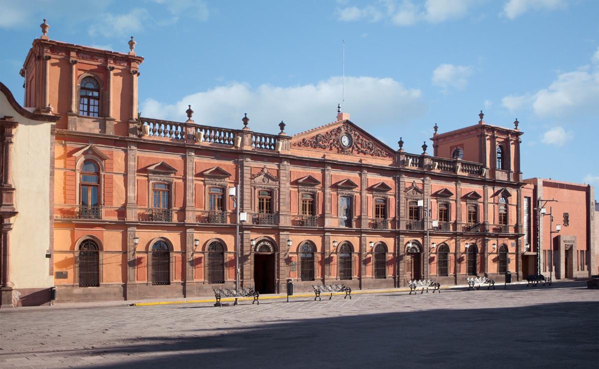 Retornan a actividades más de 5 mil trabajadores de la UASLP