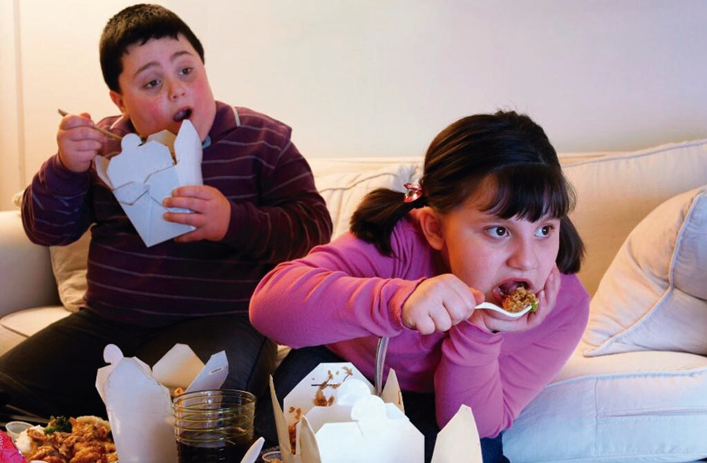 Vida sedentaria, fomenta obesidad infantil: IMSS