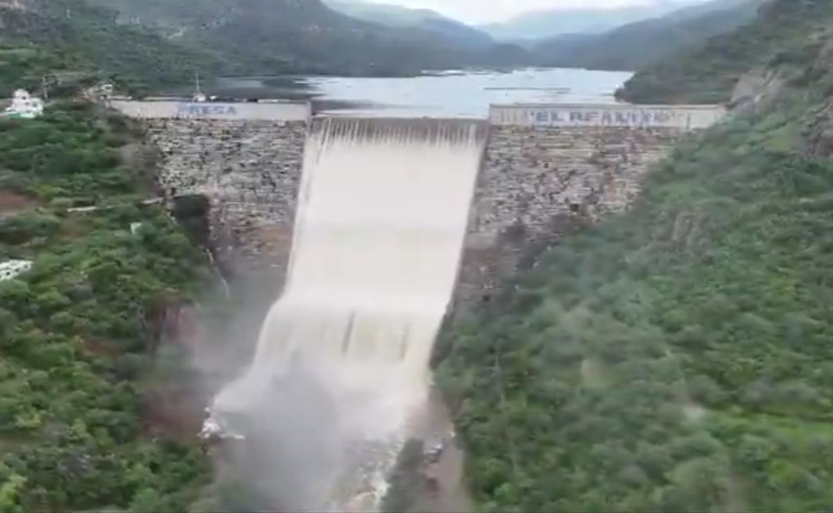 Presa El Realito registra su máxima capacidad; inicia desfogue de agua