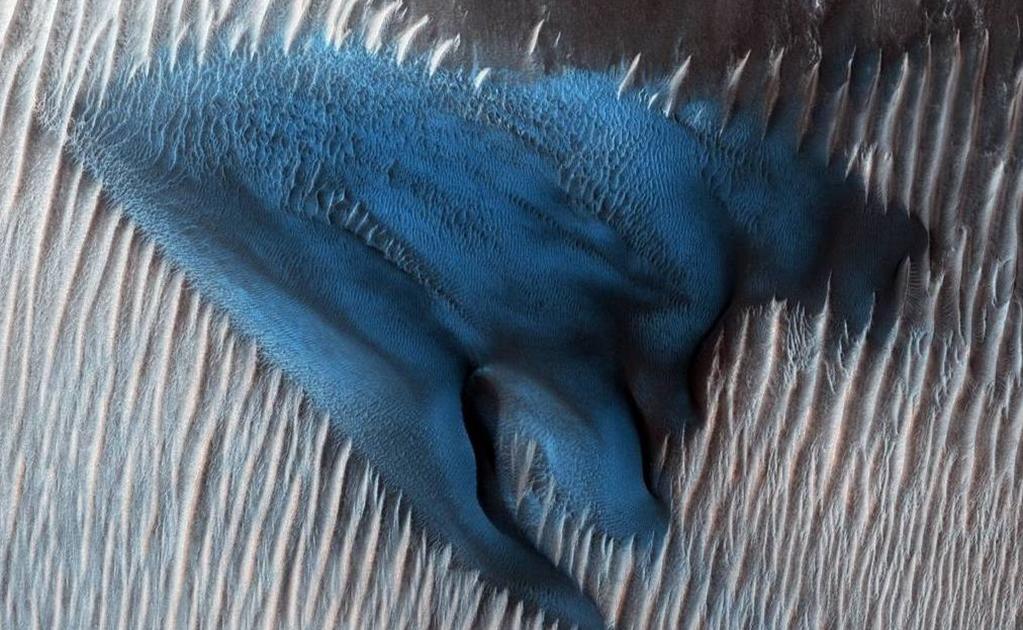NASA captura dunas azules en Marte