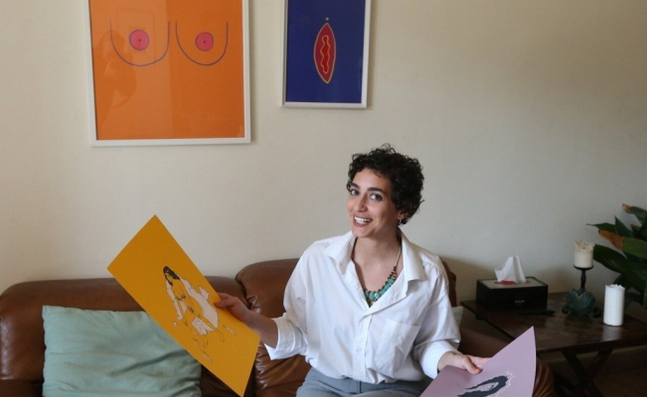 Ilustradora libanesa desafía las visiones de las mujeres árabes