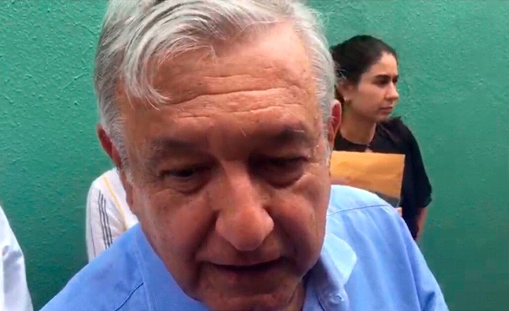 AMLO lamenta muerte de José José
