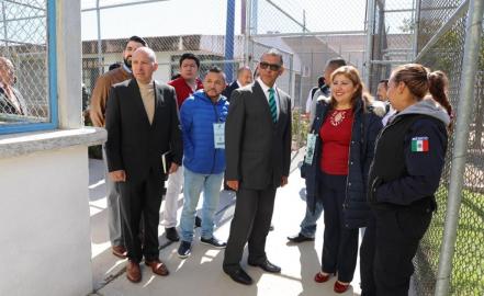 Diputados visitan penal de La Pila