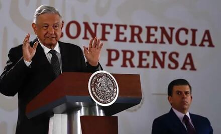 Marchas de ayer, de conservadores disfrazados de ciudadanos: López Obrador