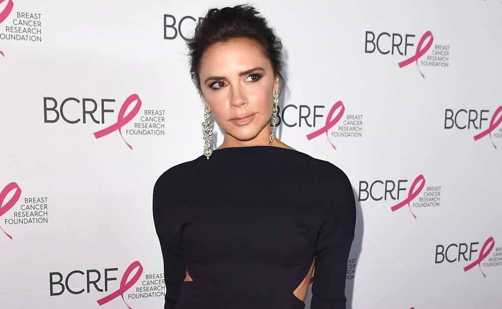 Victoria Beckham confiesa que ver a Elton John la motivó a abandonar las Spice Girls