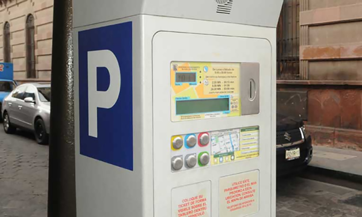 Equipo de recepción detecta irregularidad en tema de parquímetros