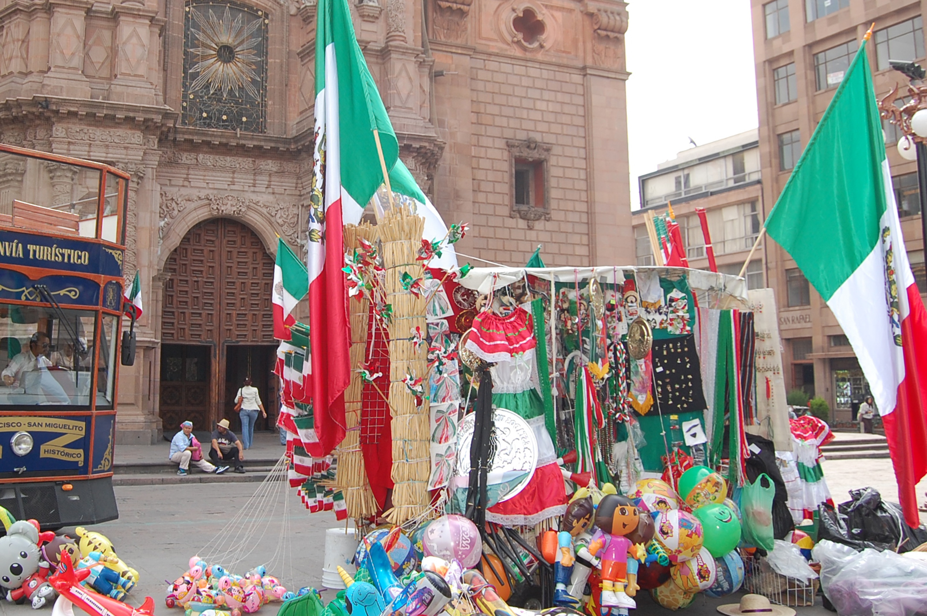 500 comerciantes recibirán permisos para fiestas patrias