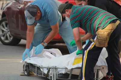 Asesinan a dos hombres en taller de herrería en Soledad