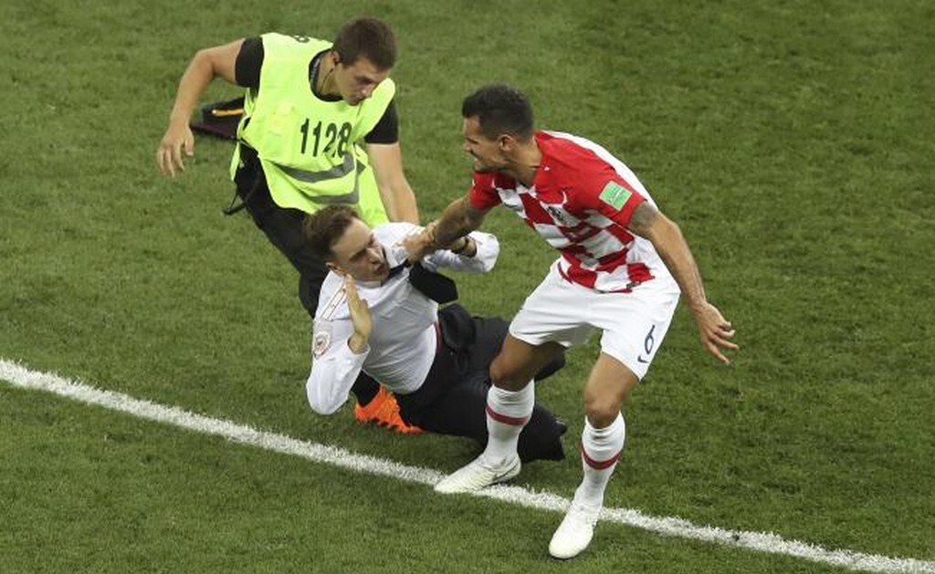 Envenenan a invasor de cancha en final del Mundial