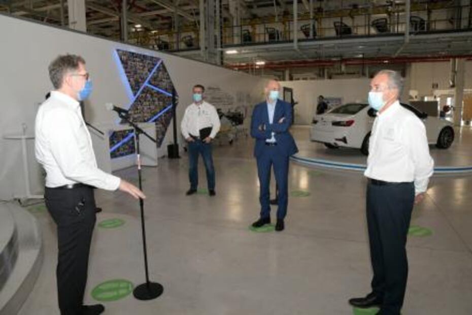 BMW dona equipo médico a la dependencia de salud estatal