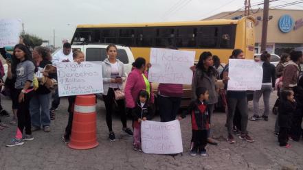 Ante robos en escuelas, padres de familia exigen seguridad
