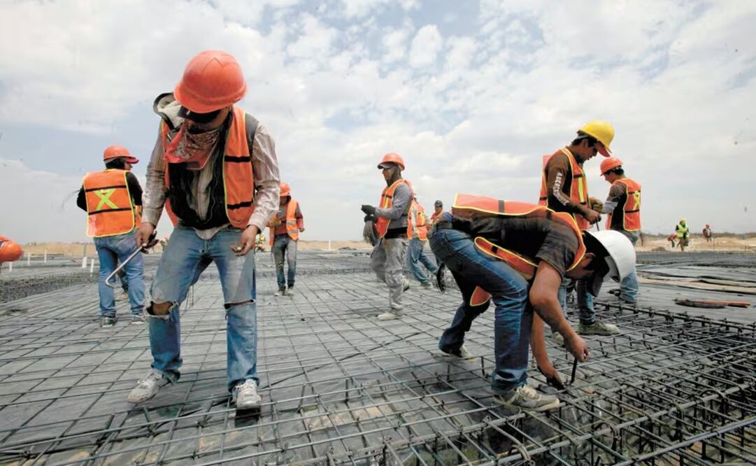Licitaciones caen 63% y el sector espera rescate con obras de agua y pavimentación. Foto: Especial