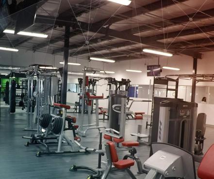 BMW inaugura gimnasio para trabajadores en su planta de San Luis Potosí