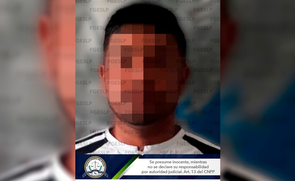 Golpea, balea y amenaza a su rival 