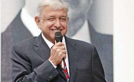  “Se suspenden las subastas petroleras”