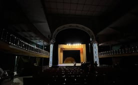 ¿Te atreverías a recorrerlo de noche? Las leyendas y fenómenos paranormales del Teatro Alarcón