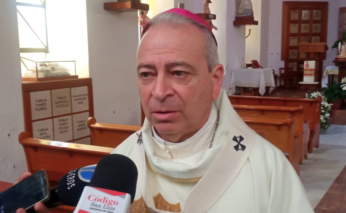 Anuncia Arzobispo de SLP el regreso de cubrebocas obligatorio en iglesias