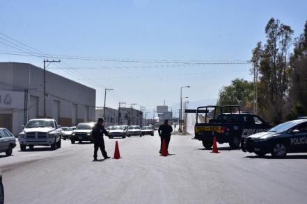 Manifestantes bloquean carretera Matehuala 