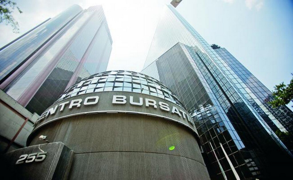 Mercado accionario mexicano inicia a la baja, atento a temas comerciales