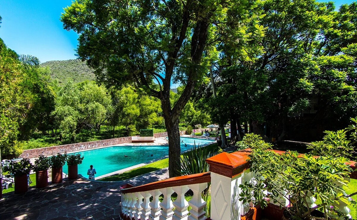 Albercas con aguas termales en San Luis Potosí. Foto: hoteldelourdes.com