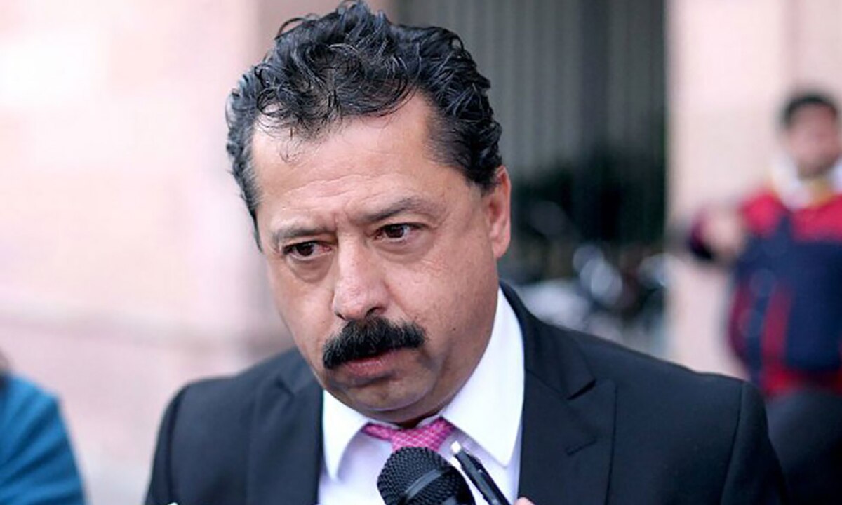 Ante distanciamiento del PRD, Desfassiux dice “no sé qué le pasó a mi partido”