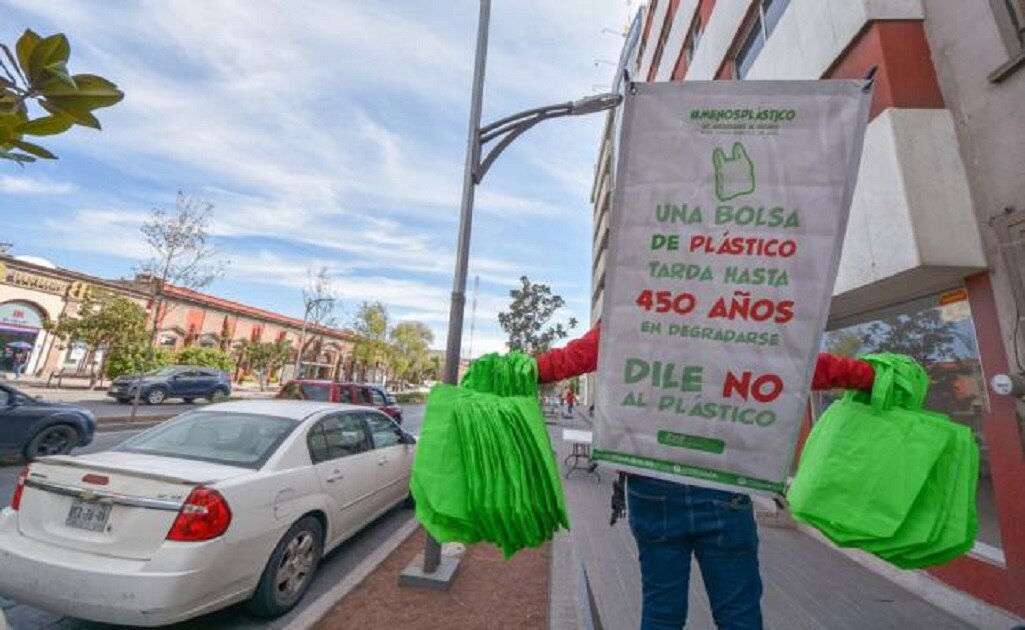 Decomisarán a comercios bolsas y contenedores de plástico de un solo uso