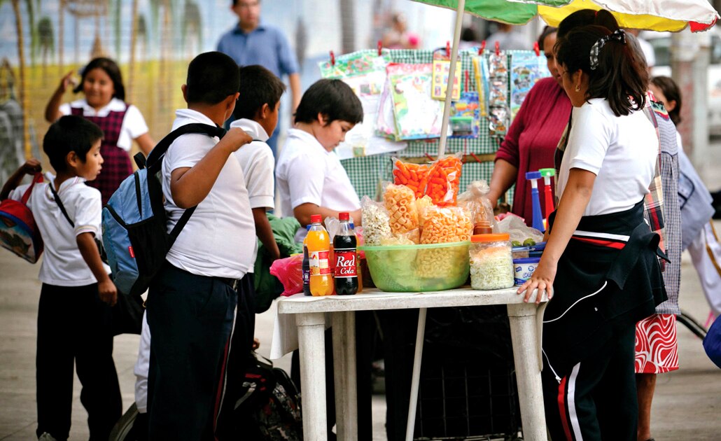 3 de cada 10 niños presentan sobrepeso y obesidad