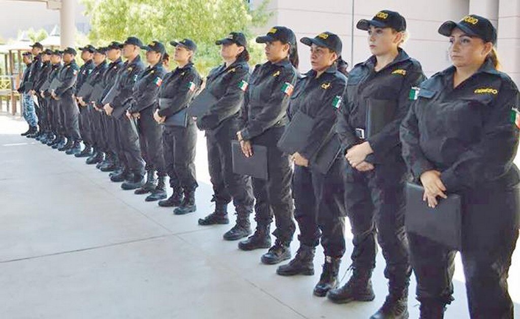  Crece presencia de mujeres policías en Baja California Sur