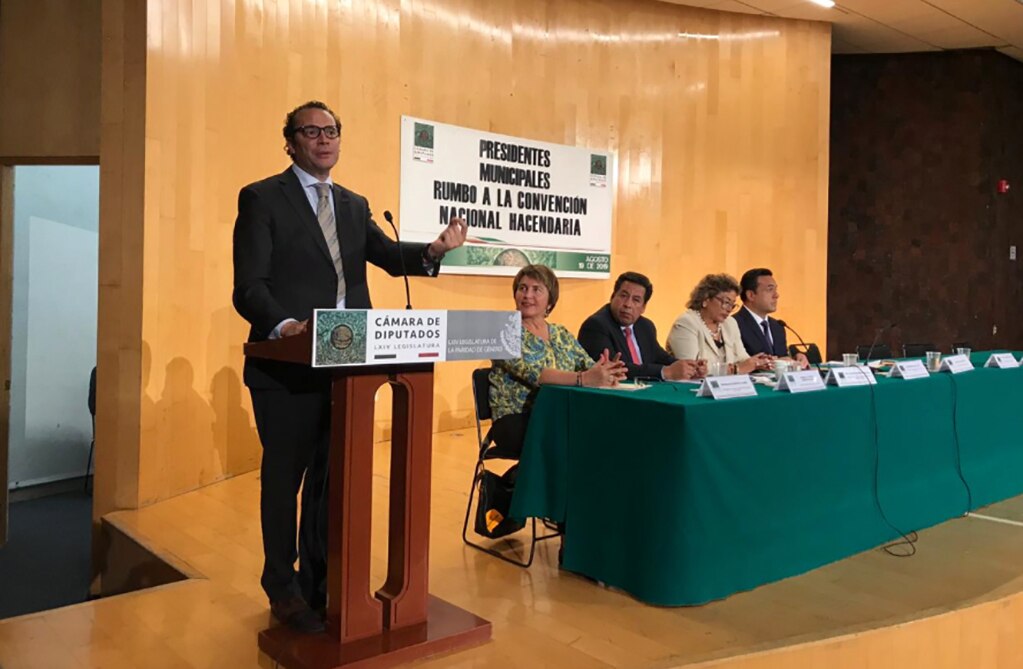 Necesario definir presupuestos para municipios: Nava Palacios