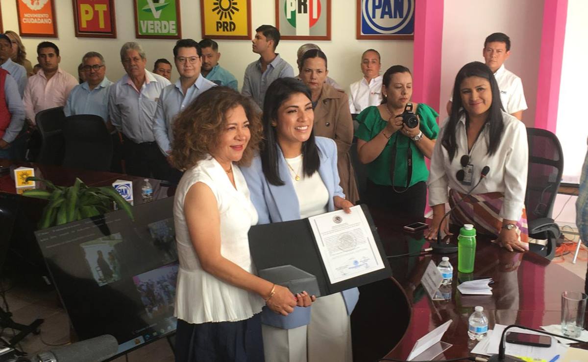 Recibe Verónica Rodríguez Hernández constancia como senadora de San Luis Potosí