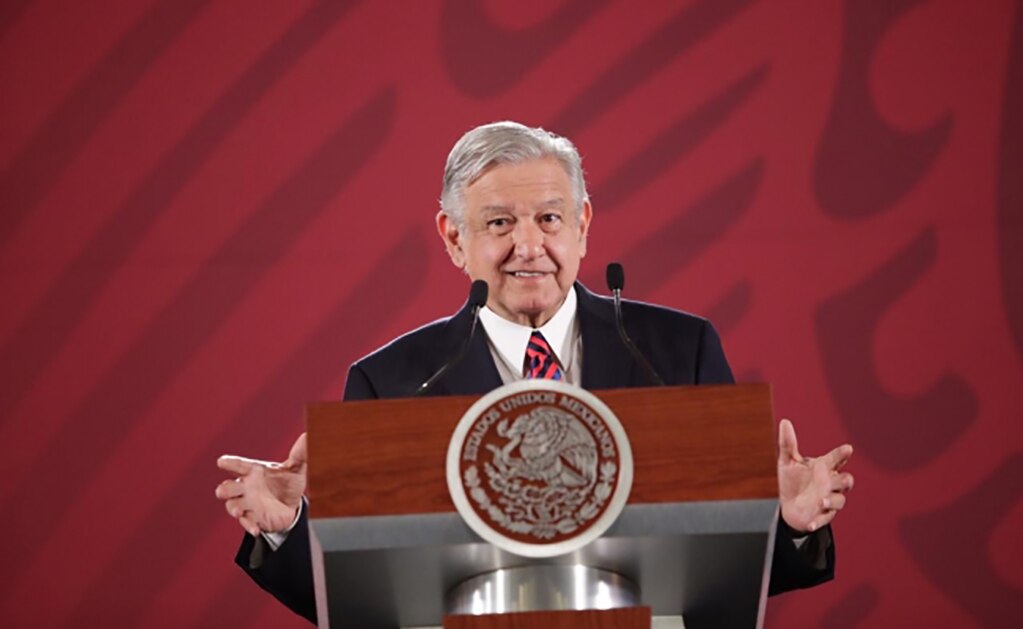 López Obrador informa que se investiga caída del helicóptero en Michoacán