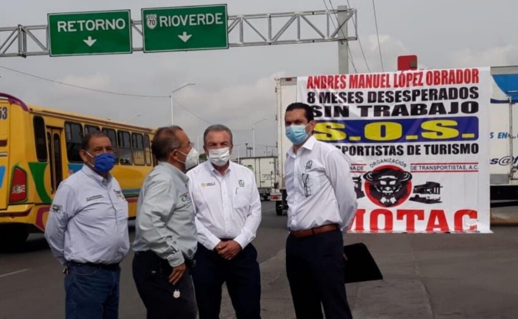 Transportistas piden a funcionarios estatales redoblar esfuerzos en seguridad carretera