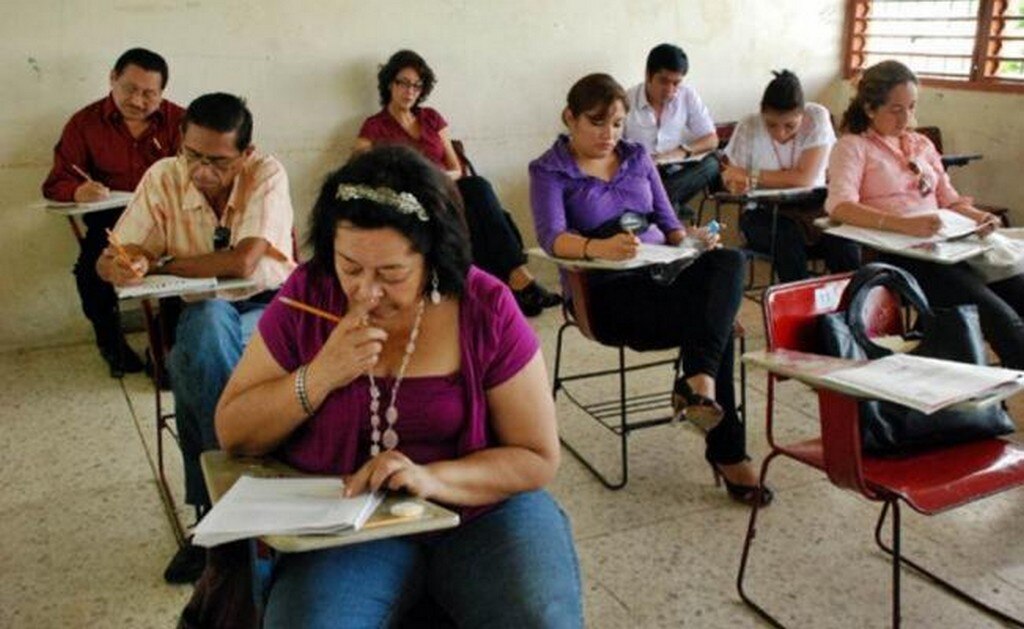  Guanajuato rechaza suspender evaluación docente