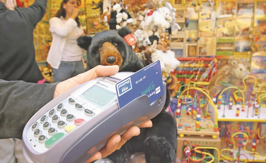 Ilegal, cobros por comisión en pago con tarjetas: CANACO