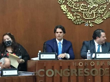 Sería un duro golpe para los patrones tener un salario de 8 mil pesos y reducir la jornada laboral: IPAC