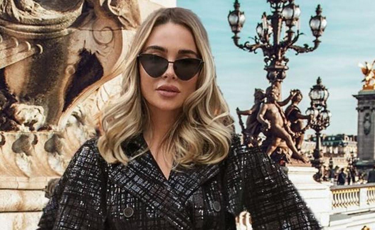 La influencer pensó que nadie se daría cuenta de sus retoques, hasta que subió una fotografía que la delató. Foto: Instagram