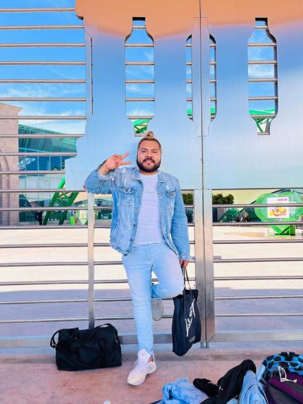 Fan de “hueso colorado” de J Balvin va por la revancha y ya está formado para verlo en la Fenapo