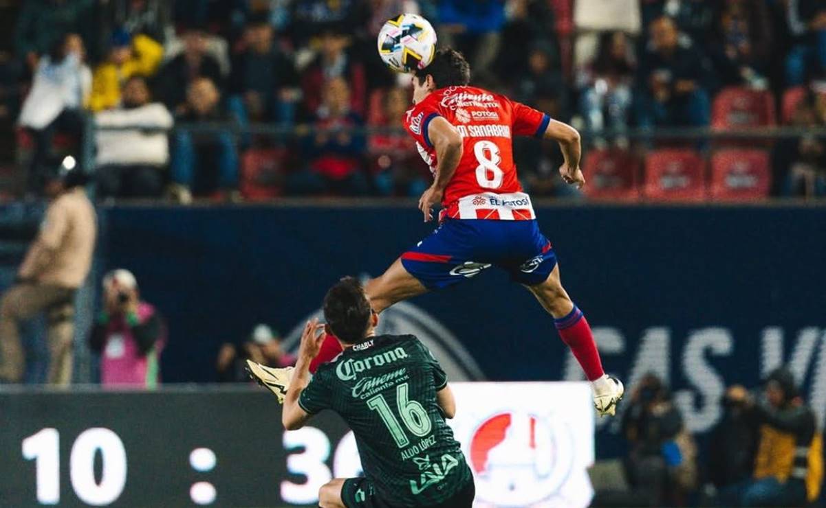 Atlético de San Luis se luce y vence con tres goles al Santos Laguna en el coloso de Valle Dorado