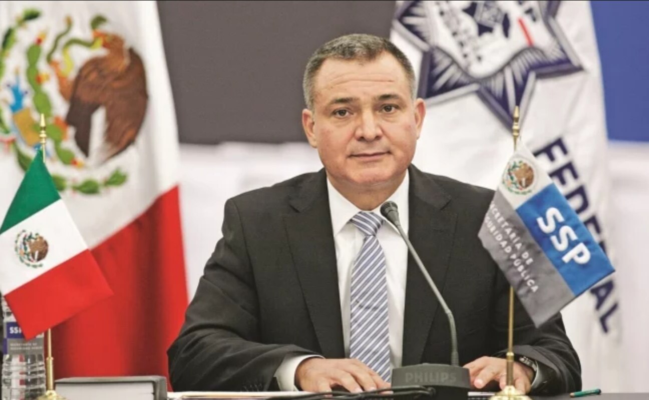 Genaro García Luna es detenido en EU por sobornos del cártel de "El Chapo"