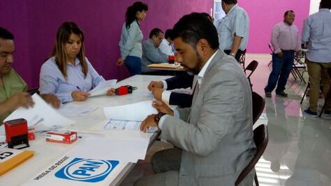 Juan Carlos Segura, realizó registró como candidato independiente 